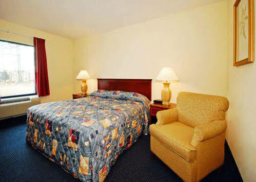 Econo Lodge Amelia Court House Exteriör bild